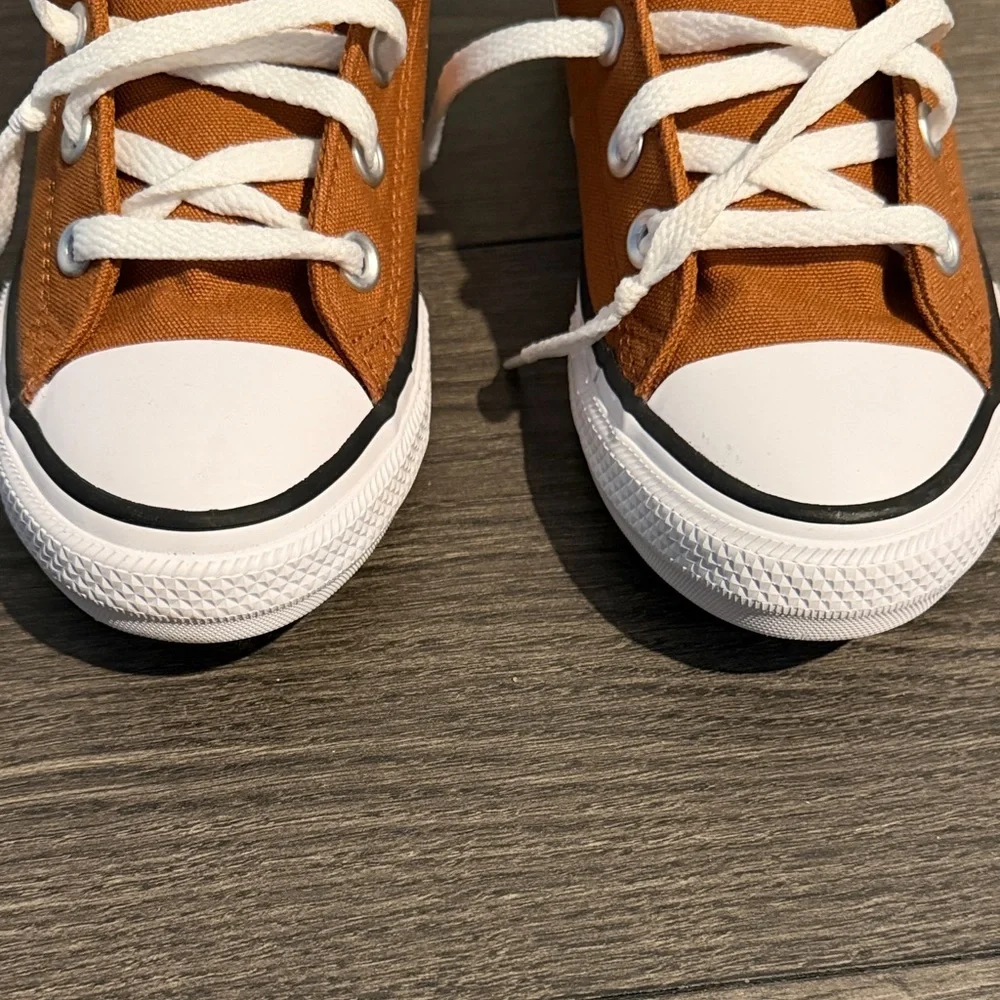 Converse Chuck Taylor All Star Street Canvas Sneaker